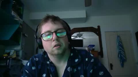 Snapshot of true_manofworth chatting on December 2024 04:54:02 AM HandicappedLaugher online show from December 2024 04:54:02 AM