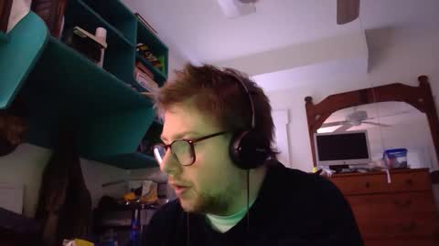 Snapshot of true_manofworth chatting on December 2024 04:21:02 PM HandicappedLaugher online show from December 2024 04:21:02 PM
