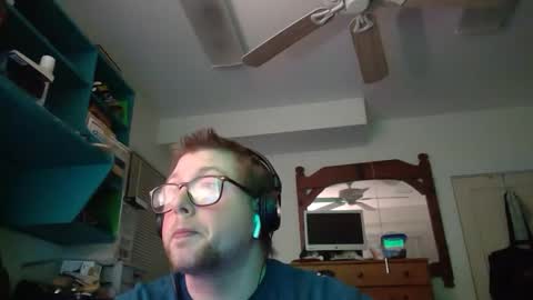 Snapshot of true_manofworth chatting on January 2025 02:14:02 AM HandicappedLaugher online show from January 2025 02:14:02 AM