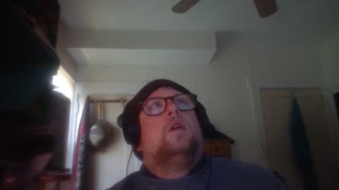 Snapshot of true_manofworth chatting on October 2025 06:32:02 PM HandicappedLaugher online show from October 2025 06:32:02 PM