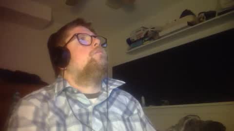 Snapshot of true_manofworth chatting on November 2025 04:33:02 AM HandicappedLaugher online show from November 2025 04:33:02 AM