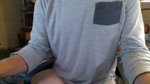 truk1976 online show from November 2025 03:51:01 PM