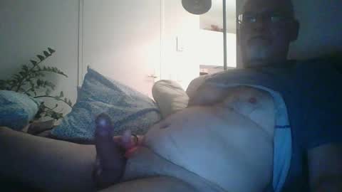 trukturk online show from May 2026 09:22:01 PM