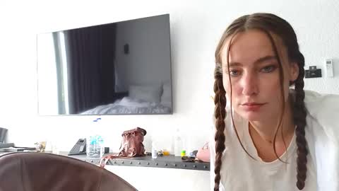 trying2fit online show from February 2026 09:02:02 AM