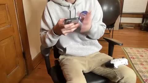 Treistoph online show from December 2024 09:35:01 AM