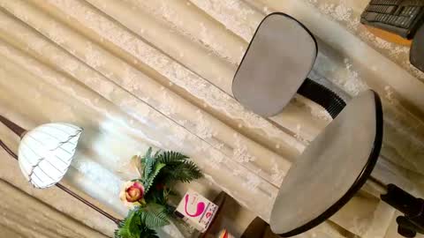 Chloe online show from April 2026 08:54:01 AM