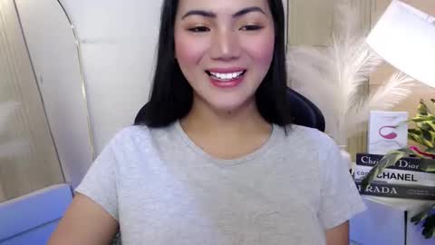 Snapshot of ts_marthapooker chatting on October 2025 10:42:01 PM Martha The Pooker online show from October 2025 10:42:01 PM