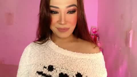 Snapshot of ts_romantika69 chatting on June 2026 08:09:02 AM The Girl Named Romantika online show from June 2026 08:09:02 AM