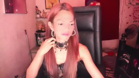 tschivasregal online show from April 2026 09:46:02 AM