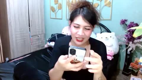 SHENA  online show from January 2025 06:32:02 PM