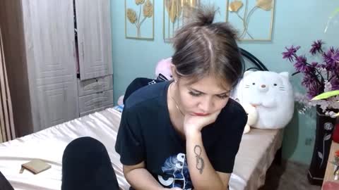 SHENA  online show from February 2025 04:04:01 PM