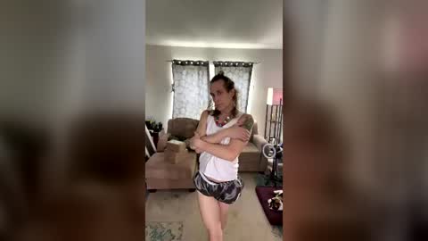 tsgoddessleora online show from July 2026 07:53:02 PM
