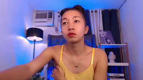 Snapshot of tskitty_girl chatting on February 2026 07:09:02 PM tskitty_girl online show from February 2026 07:09:02 PM