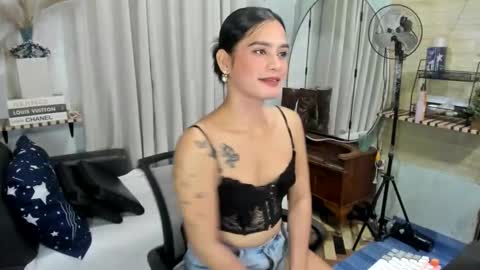 Snapshot of tslatinazandra chatting on March 2026 02:12:02 PM tslatinazandra online show from March 2026 02:12:02 PM