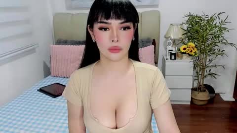 Snapshot of tspearlofasia chatting on February 2026 10:08:02 AM Graciella online show from February 2026 10:08:02 AM