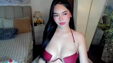 Snapshot of tspearlofasia chatting on April 2026 03:09:01 PM Graciella online show from April 2026 03:09:01 PM