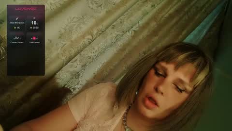 Annika online show from April 2026 11:03:02 AM