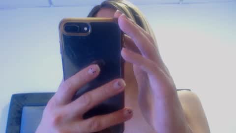 Snapshot of tssalomee chatting on May 2026 03:35:02 AM Salome IG Salomeeblondex online show from May 2026 03:35:02 AM