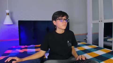 Maru online show from September 2025 08:12:02 PM