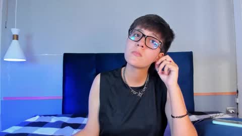 Maru online show from November 2025 08:30:01 PM