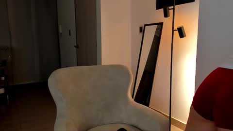 Tsuky online show from November 2025 01:41:02 AM