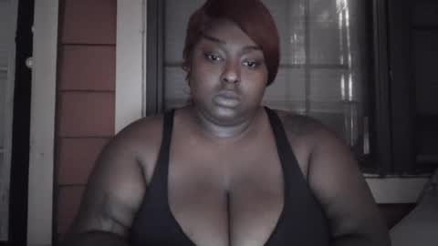 tsunamiiibee online show from October 2025 01:09:01 PM