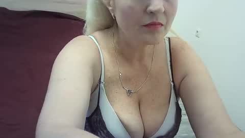 Snapshot of ttrnynela chatting on June 2026 07:55:01 AM Ttrnynela online show from June 2026 07:55:01 AM
