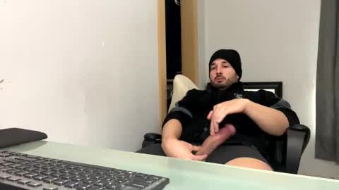 Stimulation make me Cum in Public or in Pvt   online show from December 2024 06:28:01 PM