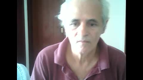 Snapshot of tuamigo8a chatting on February 2025 04:02:01 PM Siveomeves online show from February 2025 04:02:01 PM