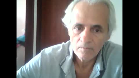 Snapshot of tuamigo8a chatting on February 2025 04:20:01 PM Siveomeves online show from February 2025 04:20:01 PM