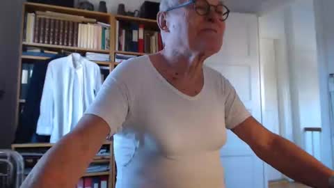 FINN but call me NANNA online show from January 2025 11:21:02 AM