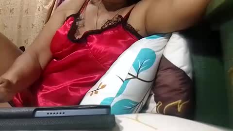 Mae online show from February 2026 08:59:01 PM