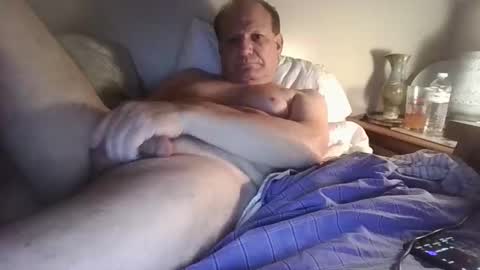 tucker69bi online show from May 2026 08:14:02 PM