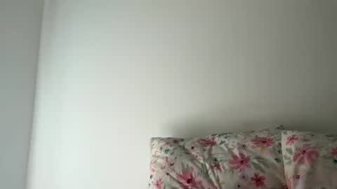 Snapshot of tuhands chatting on June 2026 09:08:01 AM Tuhands online show from June 2026 09:08:01 AM
