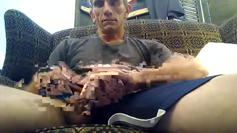 Snapshot of tulsapussyhungryguy chatting on December 2024 08:04:01 PM Flash online show from December 2024 08:04:01 PM