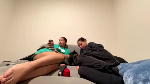 Tus reinas online show from January 2025 07:11:01 AM