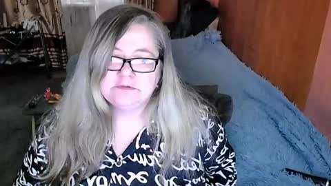 Lana online show from February 2025 01:27:01 AM