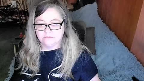 Lana online show from March 2025 08:48:02 AM