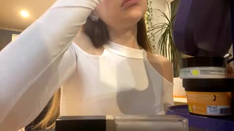 Snapshot of twandalazzar chatting on February 2026 03:38:01 PM Emily online show from February 2026 03:38:01 PM