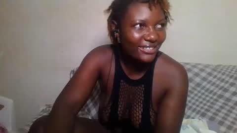 twerker_lyly online show from November 2025 07:47:02 PM