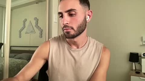 Snapshot of twikboy chatting on February 2025 08:05:02 AM Twinkboy online show from February 2025 08:05:02 AM