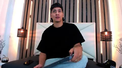 Snapshot of twink_bunny chatting on August 2026 04:27:01 PM samu online show from August 2026 04:27:01 PM