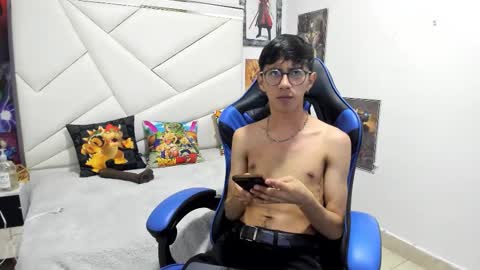 Snapshot of twink_joss chatting on October 2025 08:20:01 PM twink_joss online show from October 2025 08:20:01 PM