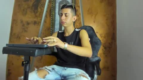 Snapshot of twink_scott19 chatting on September 2025 12:16:01 AM twink_scott19 online show from September 2025 12:16:01 AM