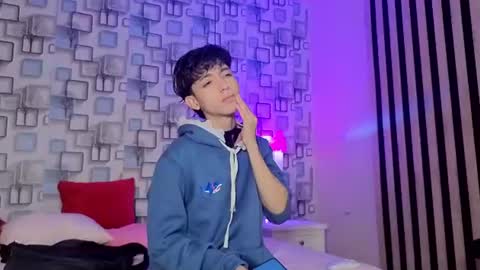 Snapshot of twink_sebas7 chatting on June 2026 12:14:02 PM Sebastin online show from June 2026 12:14:02 PM