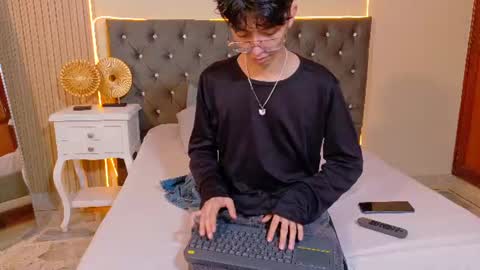 Snapshot of twink_sebas7 chatting on July 2026 12:22:02 PM Sebastin online show from July 2026 12:22:02 PM
