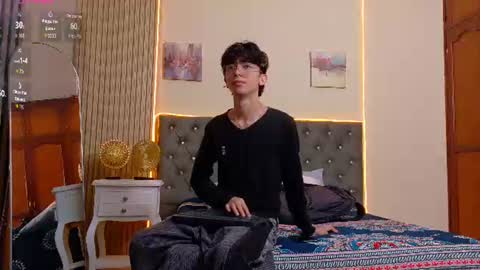 Snapshot of twink_sebas7 chatting on July 2026 12:44:01 PM Sebastin online show from July 2026 12:44:01 PM