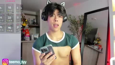 Snapshot of twink_teemo chatting on May 2026 09:42:02 PM twink_teemo online show from May 2026 09:42:02 PM