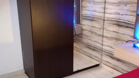 twinslovers_ online show from December 2025 03:34:01 AM