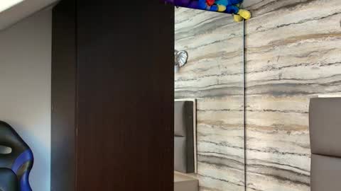 twinslovers_ online show from December 2025 03:37:02 AM